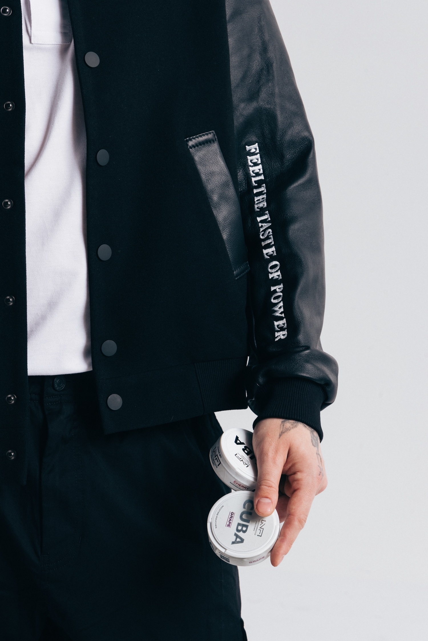 nicotobacco-varsity-lederjacke-wolle-stickerei-schwarz image 6