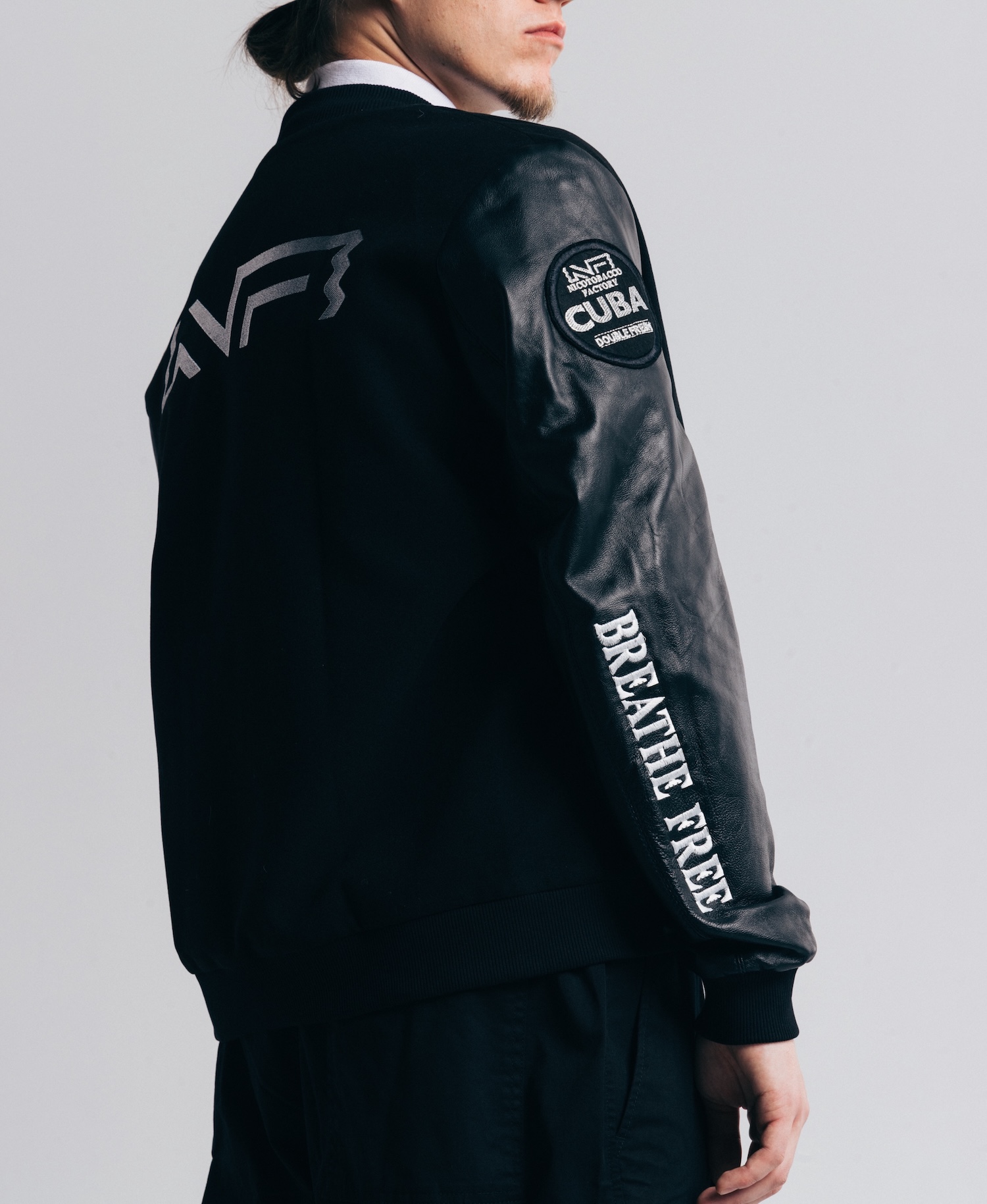 nicotobacco-varsity-lederjacke-wolle-stickerei-schwarz image 5
